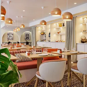 hotel-continental-saint-raphael.fr-provencehotel.com/